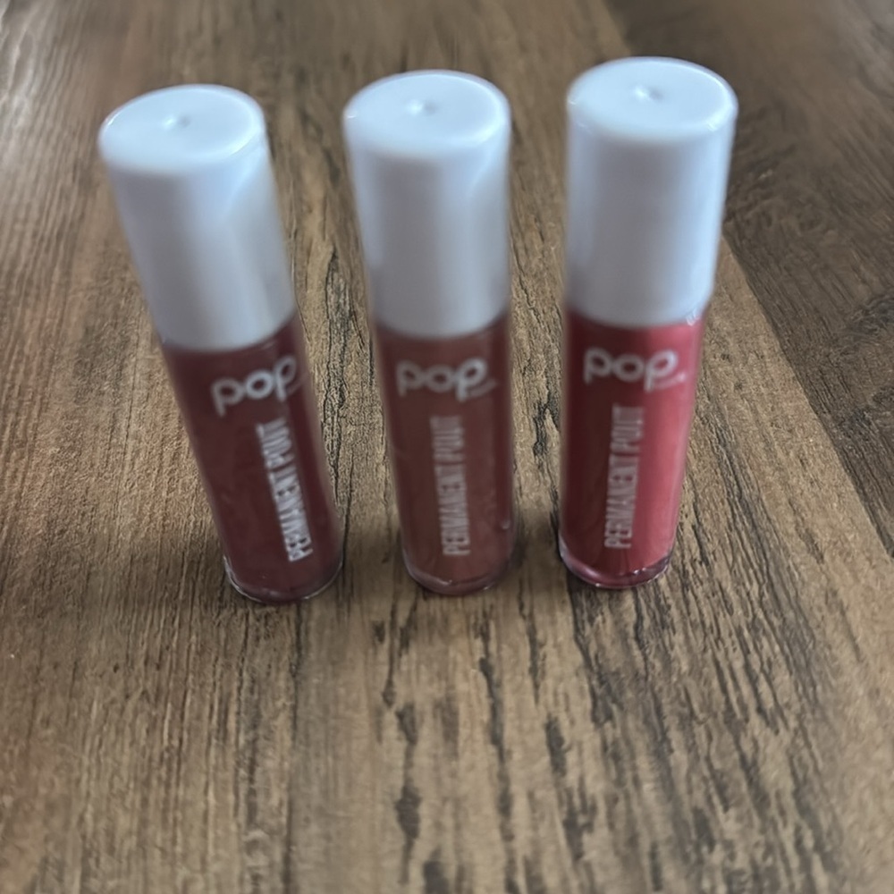 Luxurious Pop Permanent Pout Lipstick Set of 3